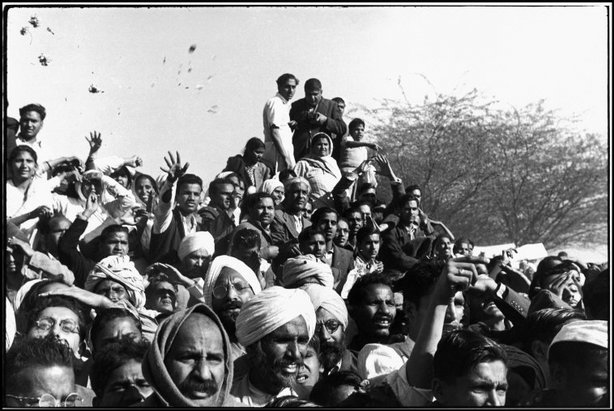 Gandhi’s funeral Crowds gathered.jpg